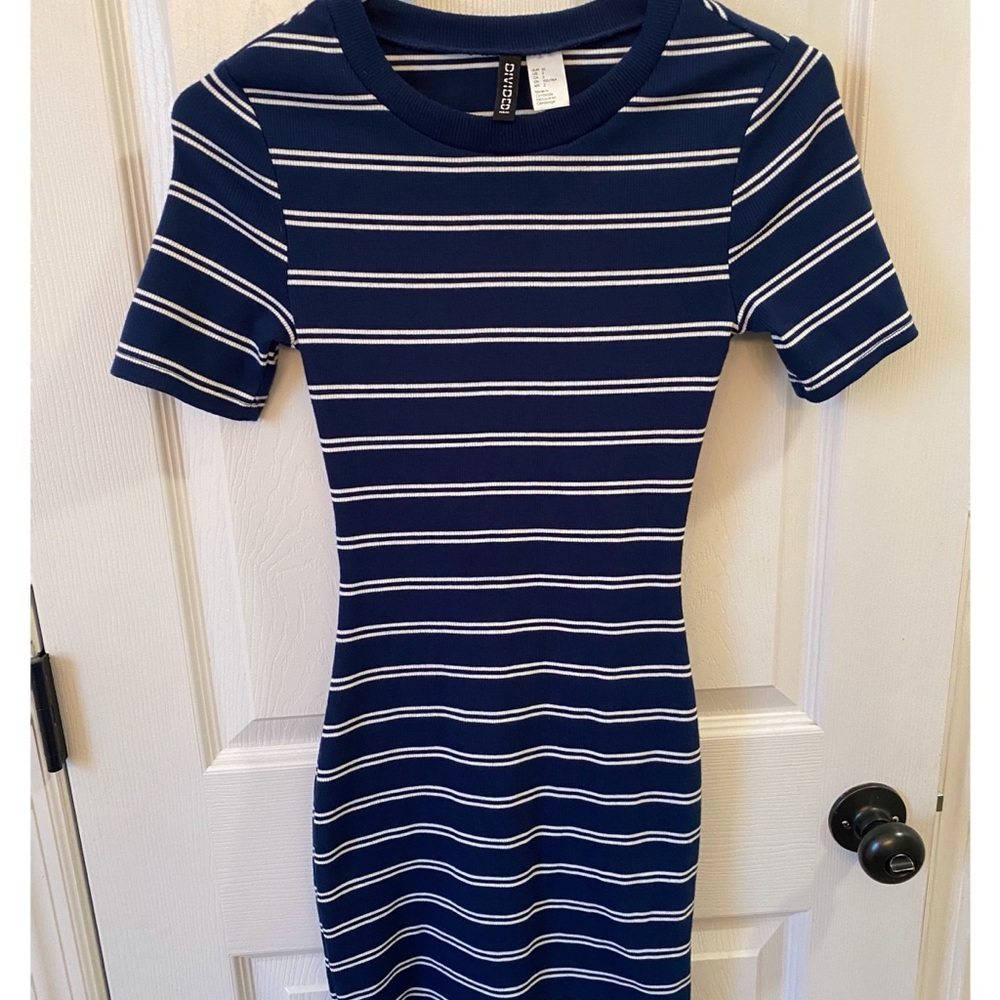 H&M Blue&White Striped Rib Knit T-Shirt Dress